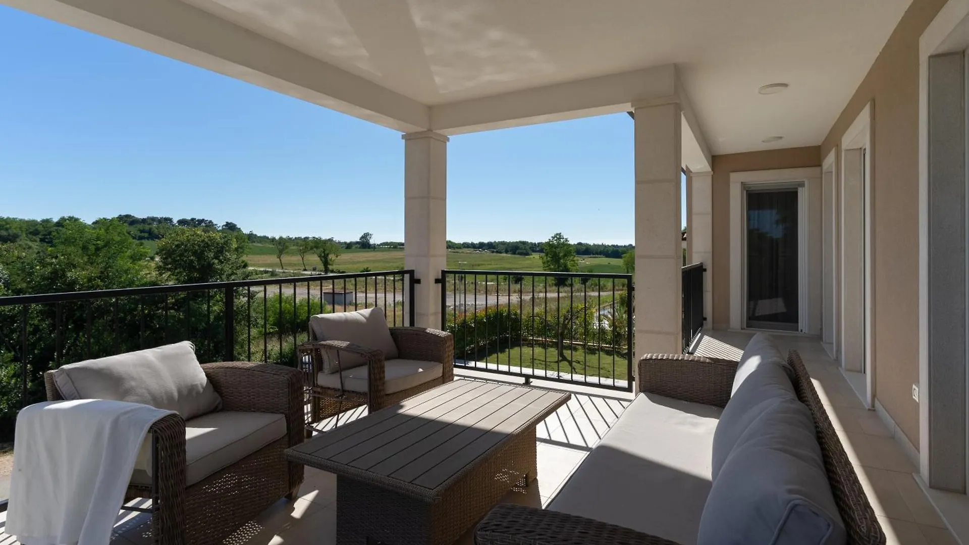 Villa Kortus - Private Pool&700Mbeach Savudrija
