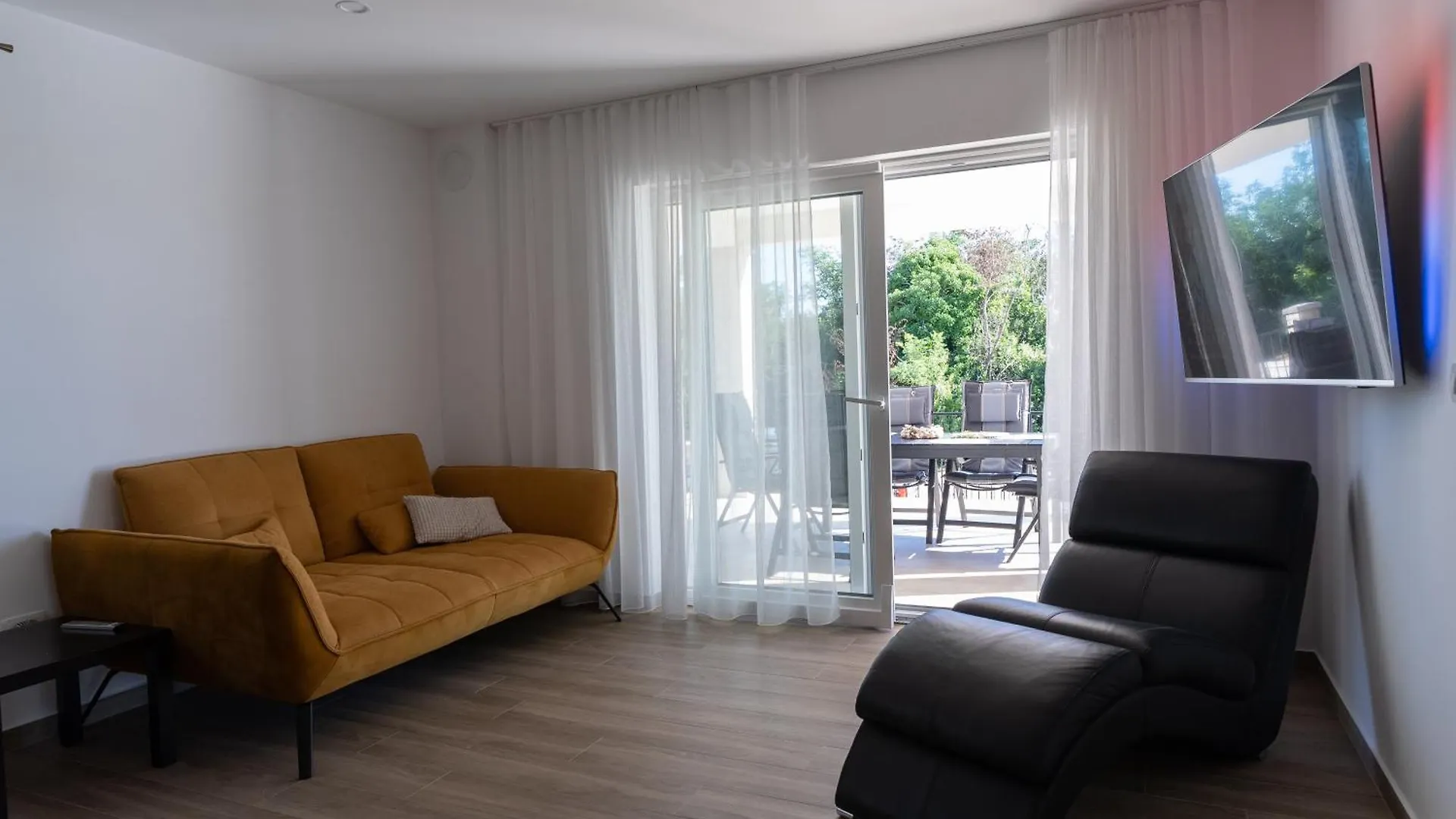 Villa Kortus - Private Pool&700Mbeach Savudrija
